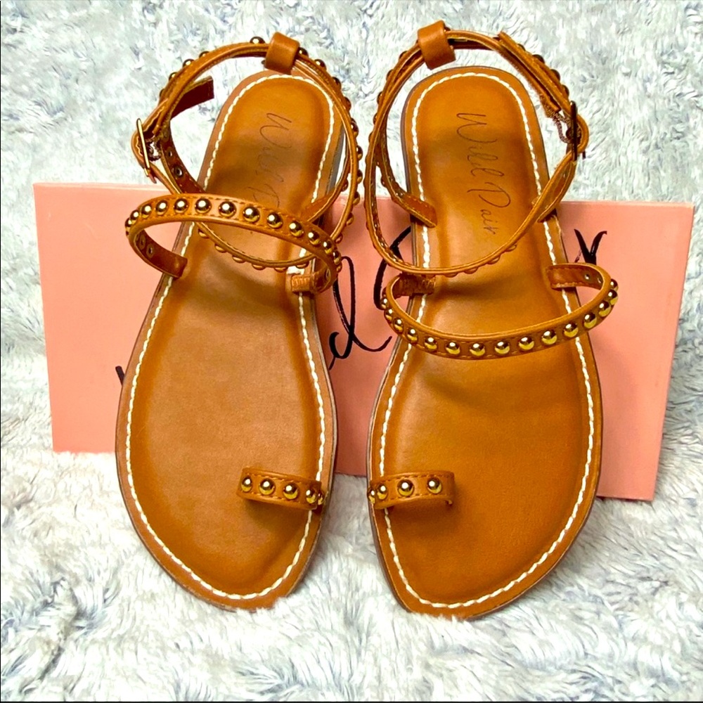 BRAND NEW studded toe ring sandals